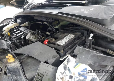 2014 Ford Focus Se z USA, uszkodzony, nr VIN 1FADP3F29EL154807